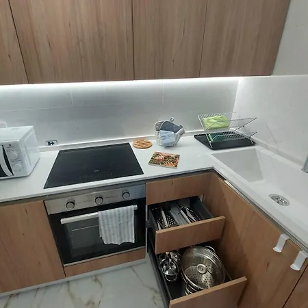 Anna's Deluxe With Terrace - Ecores Valesium Apartment
