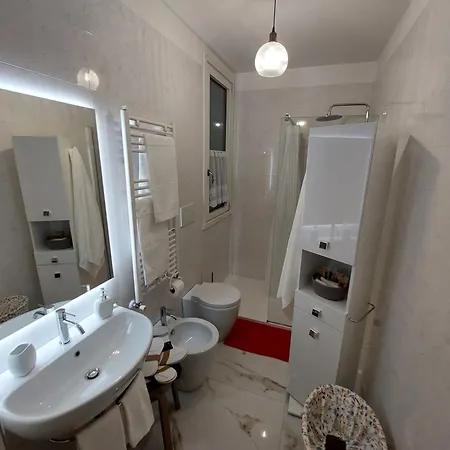 Anna's Deluxe With Terrace - Ecores Valesium Apartment Lecce
